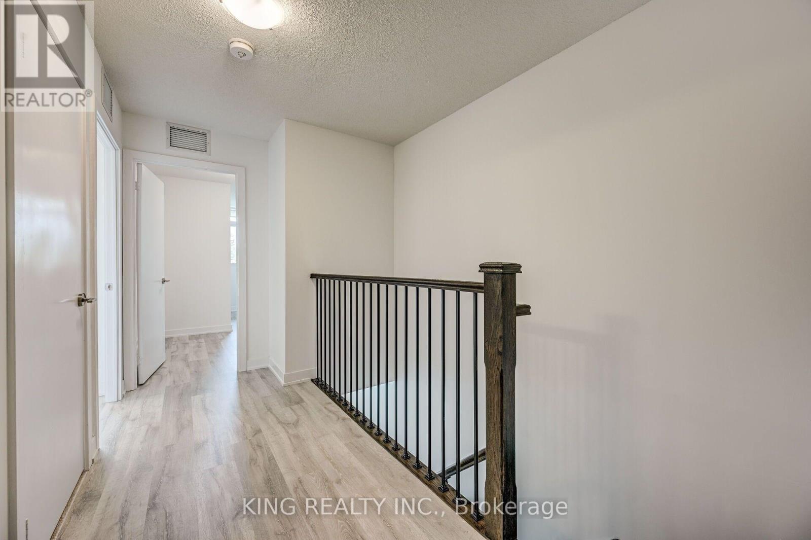 133 - 251 Manitoba Street Property Photo 23
