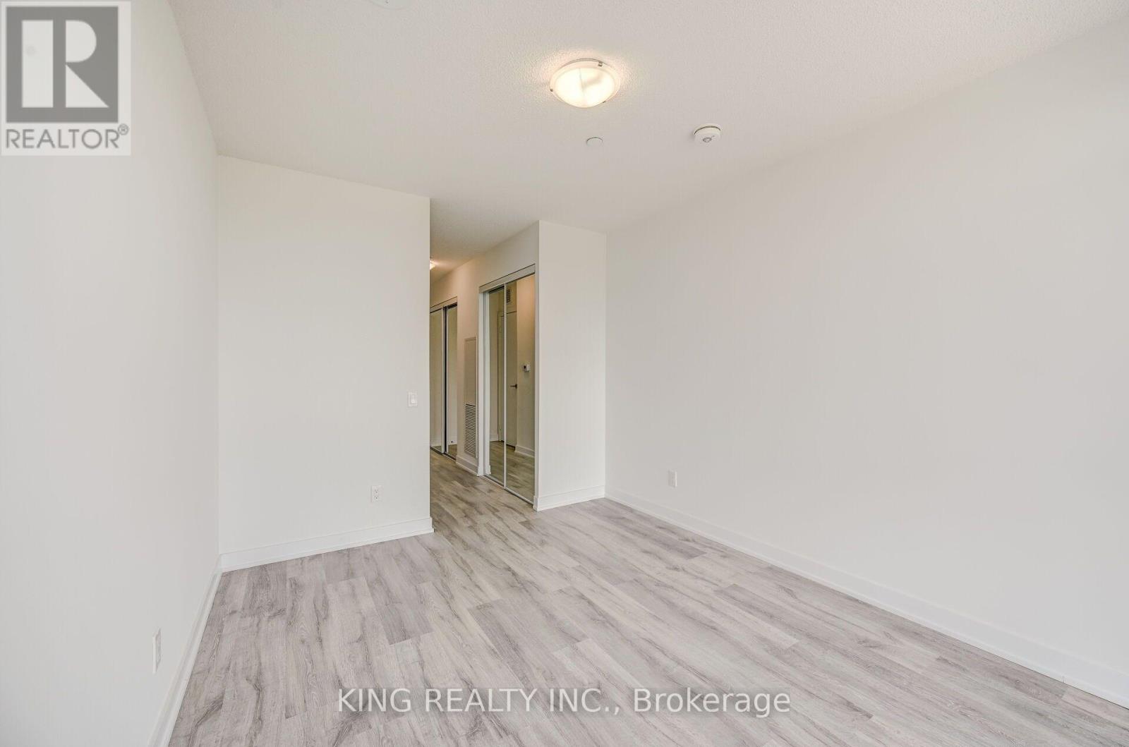 133 - 251 Manitoba Street Property Photo 29