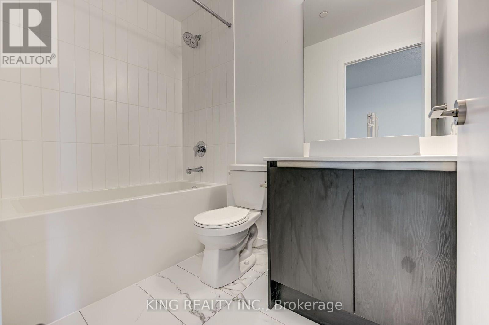 133 - 251 Manitoba Street Property Photo 30