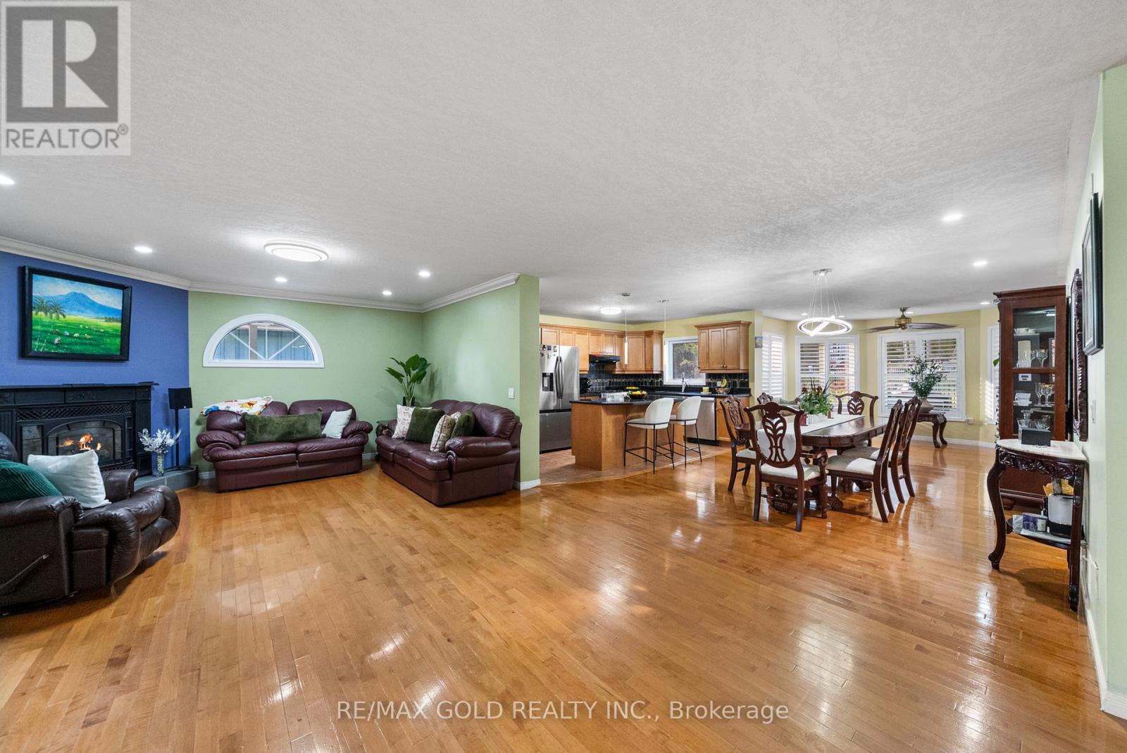 15252 Chinguacousy Road Property Photo 7