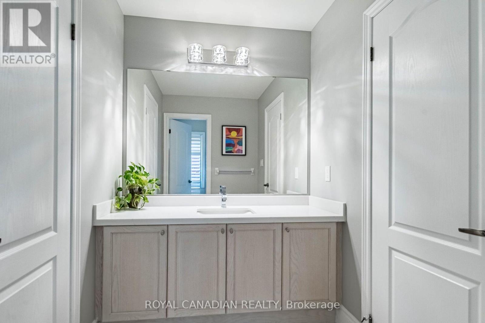 13 Island Grove Property Photo 25