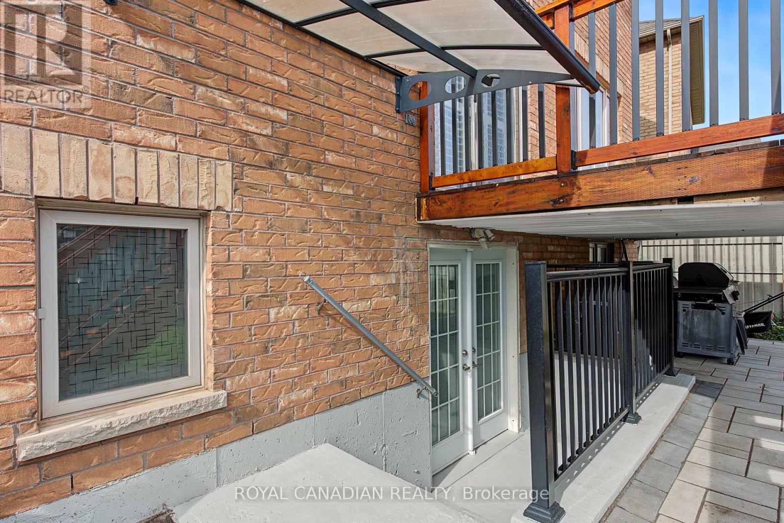 13 Island Grove Property Photo 41