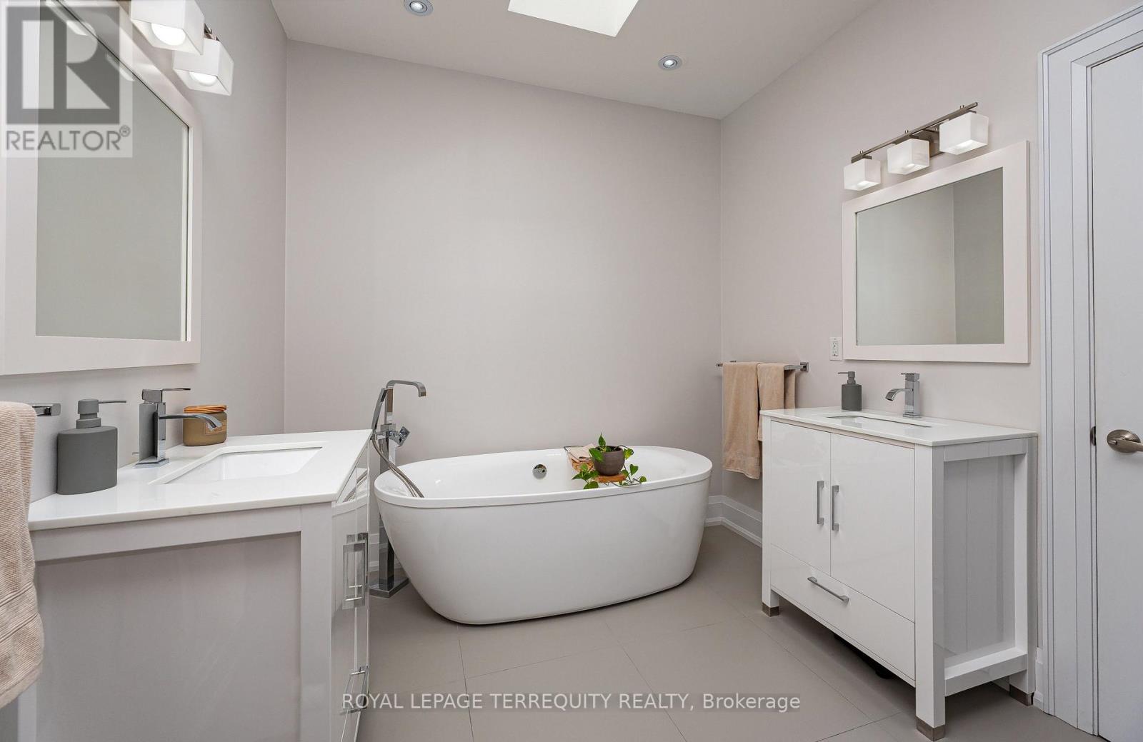 151 Brookside Avenue Property Photo 14