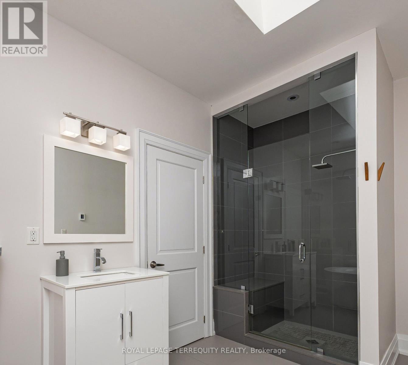 151 Brookside Avenue Property Photo 15