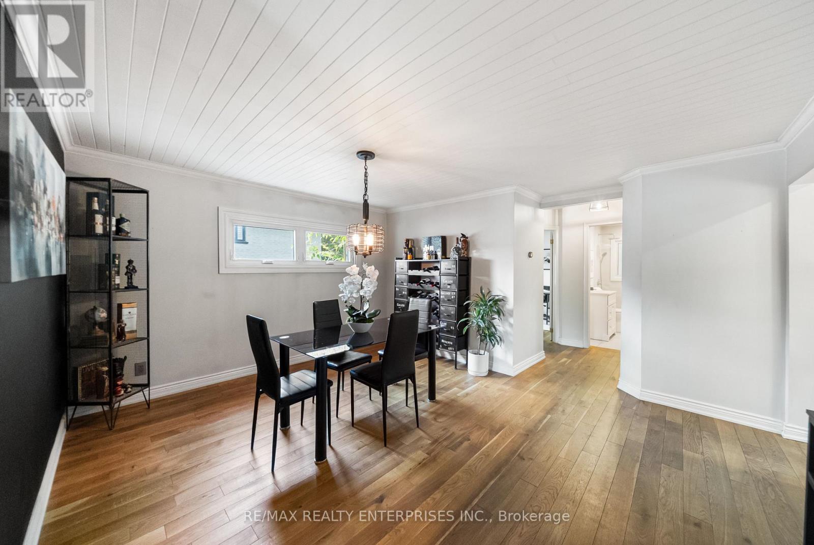 1141 Lakeshore Road W Property Photo 14