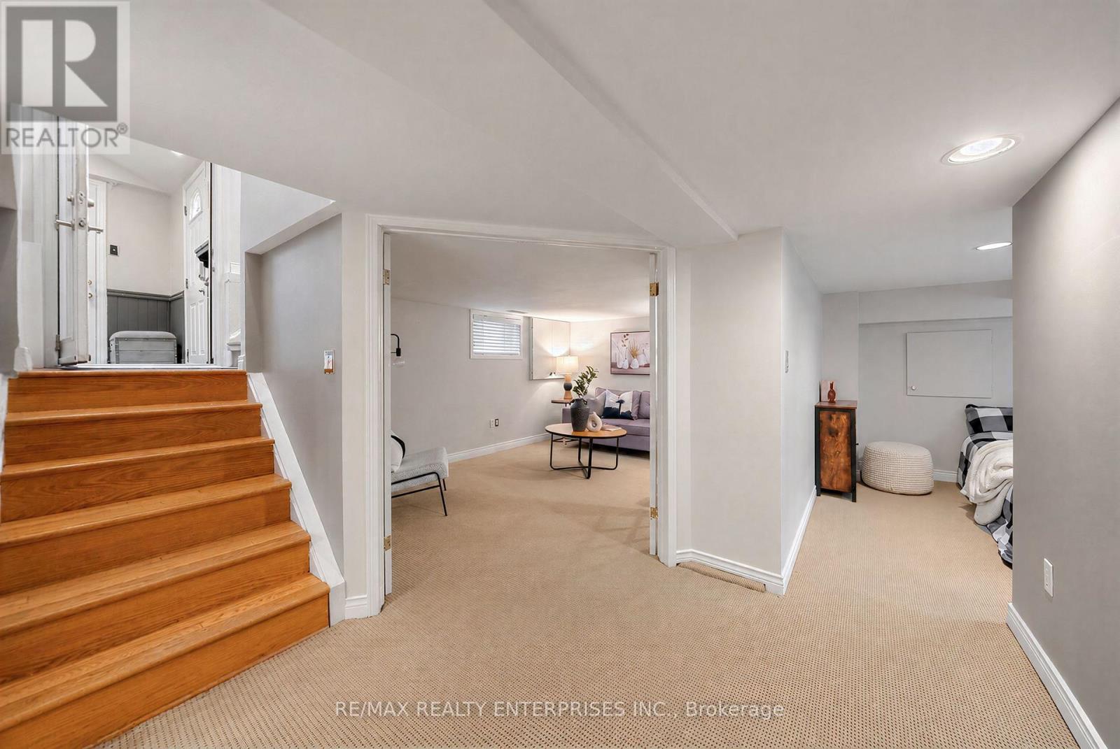 1141 Lakeshore Road W Property Photo 24
