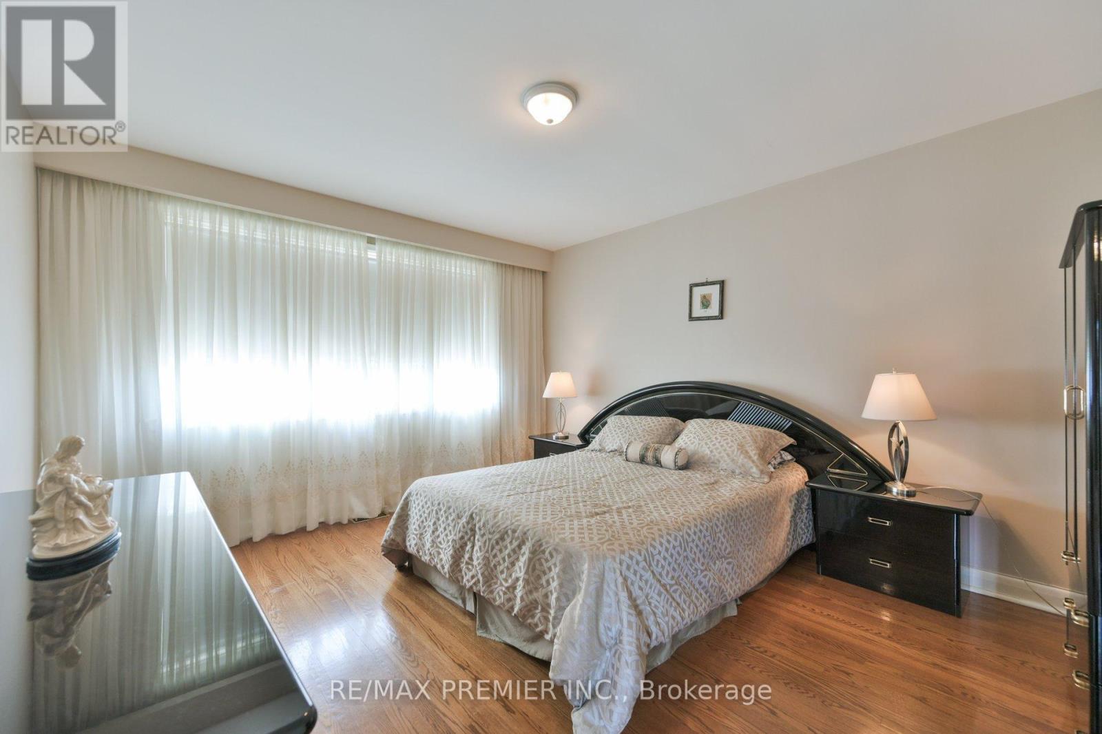 81 Macleod Street Property Photo 15