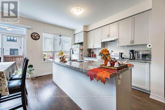 326 Bonnieglen Farm Boulevard Property Photo 22
