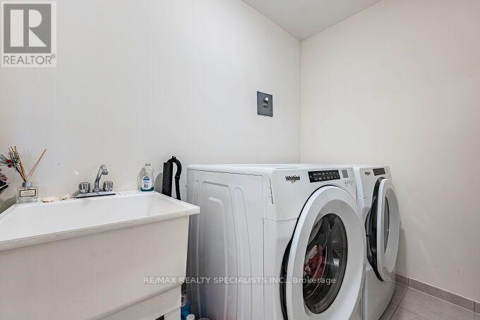 326 Bonnieglen Farm Boulevard Property Photo 45