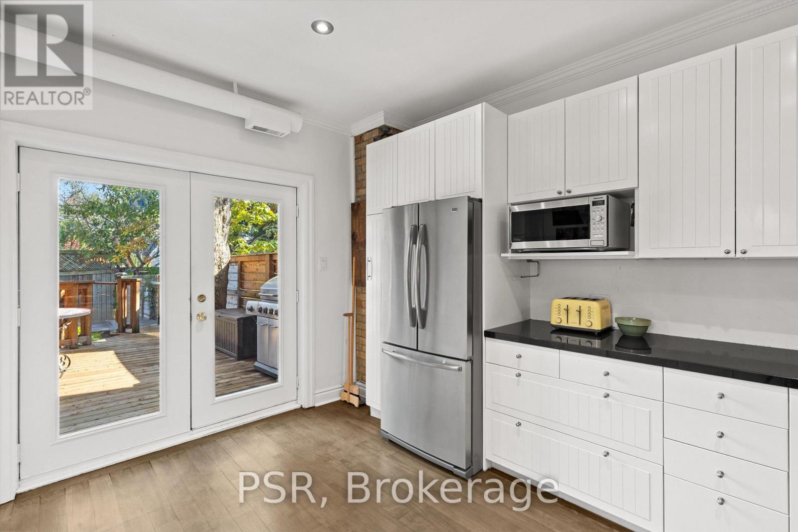 109 Macdonell Avenue Property Photo 12