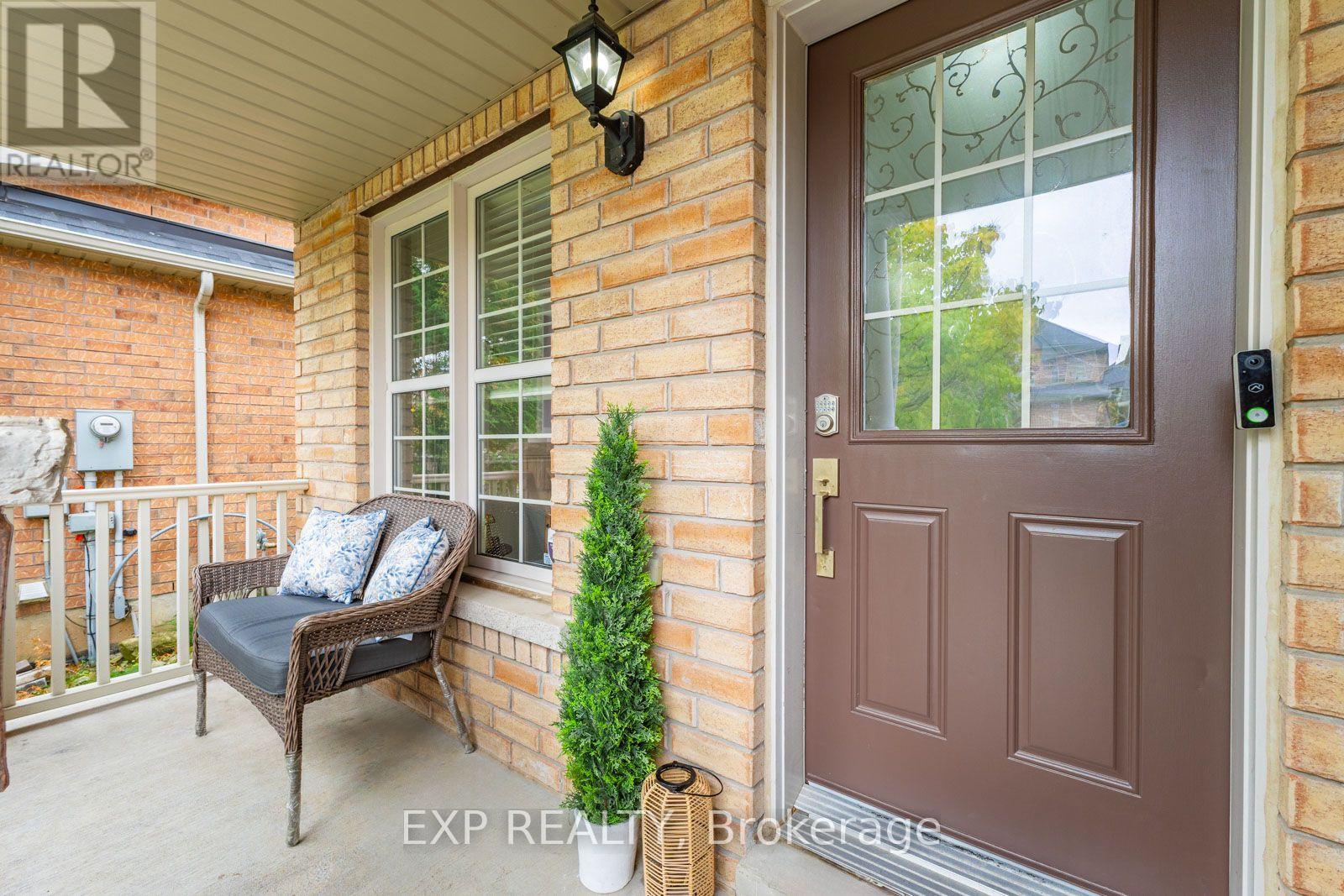 141 Weston Drive Property Photo 2
