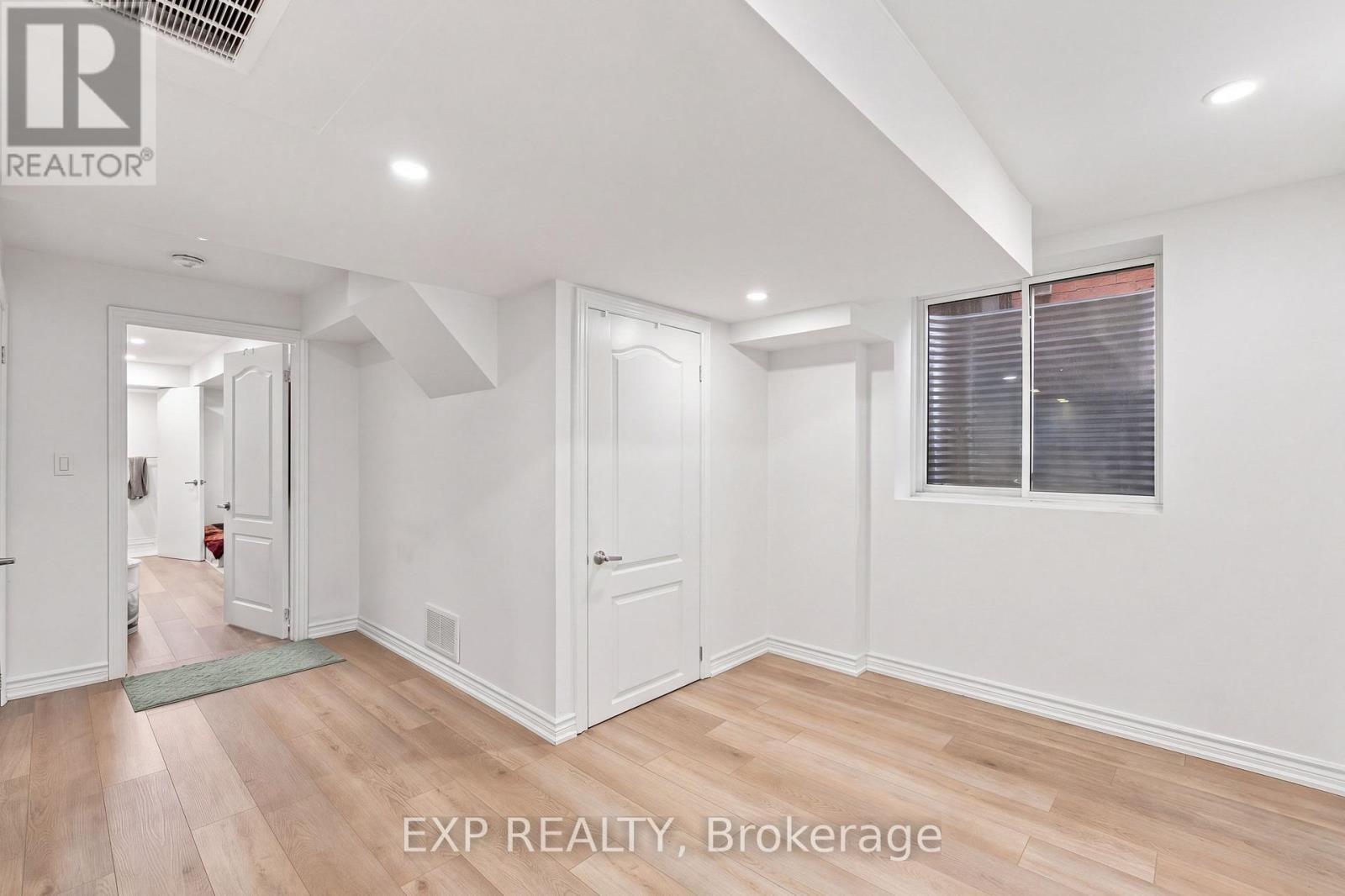 141 Weston Drive Property Photo 33