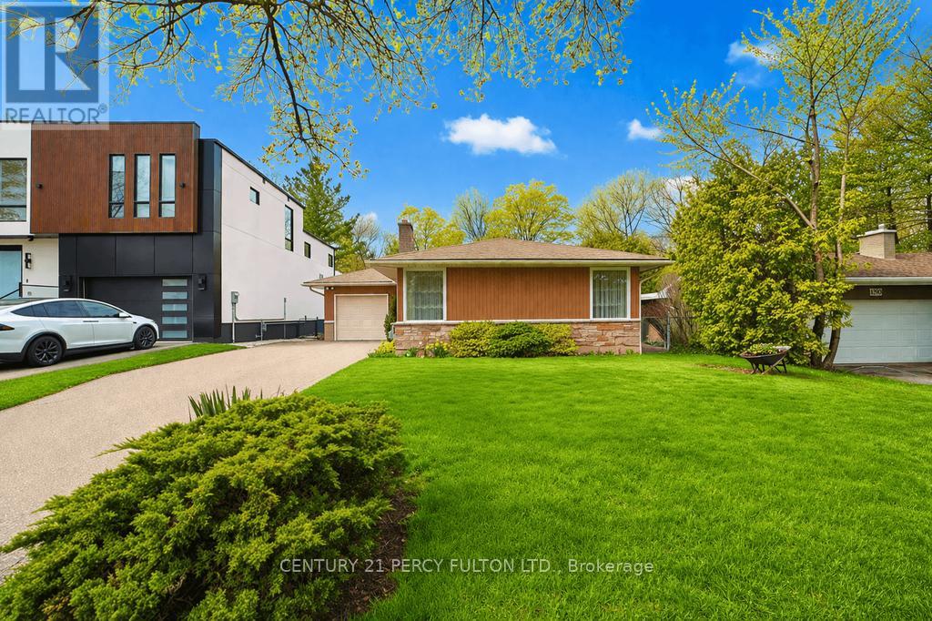 1386 Forest Glade Road Property Photo 2