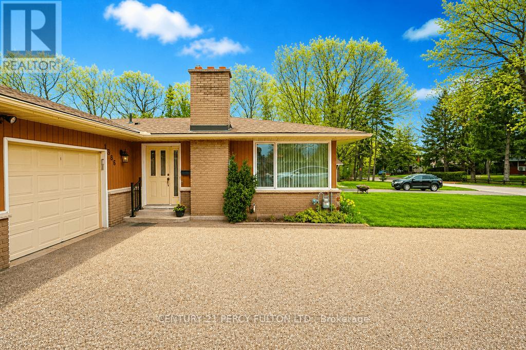 1386 Forest Glade Road Property Photo 3