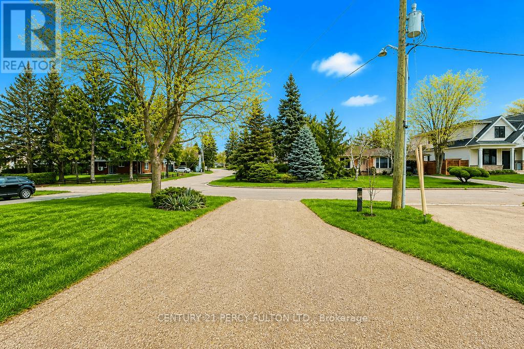 1386 Forest Glade Road Property Photo 4