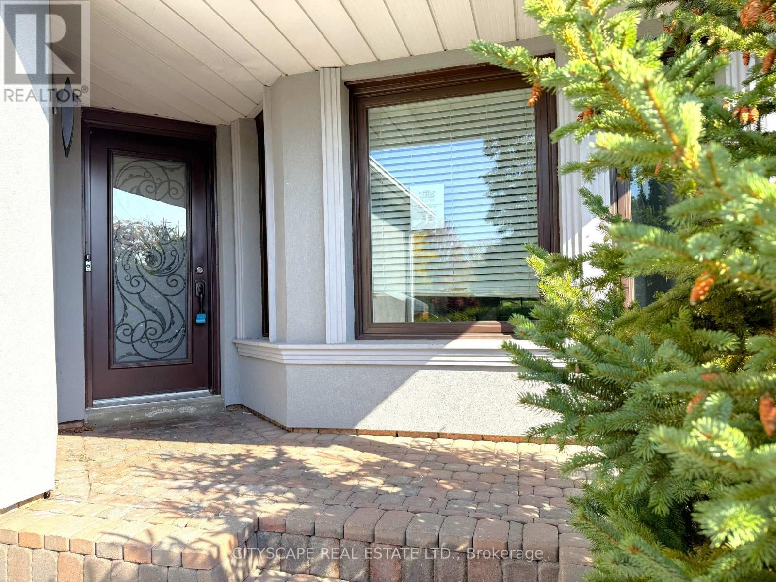 5615 Whitehorn Avenue Property Photo 4