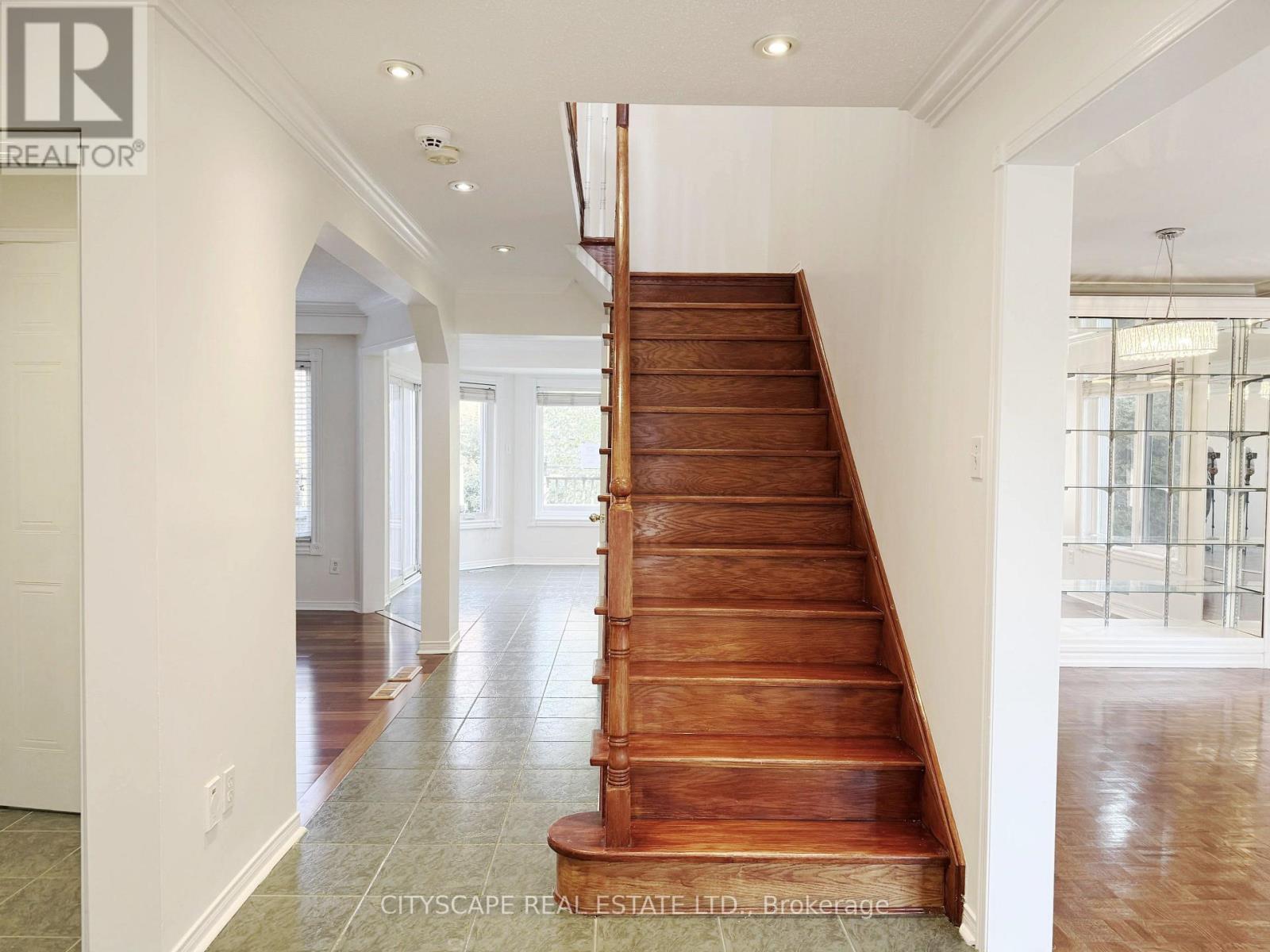 5615 Whitehorn Avenue Property Photo 19