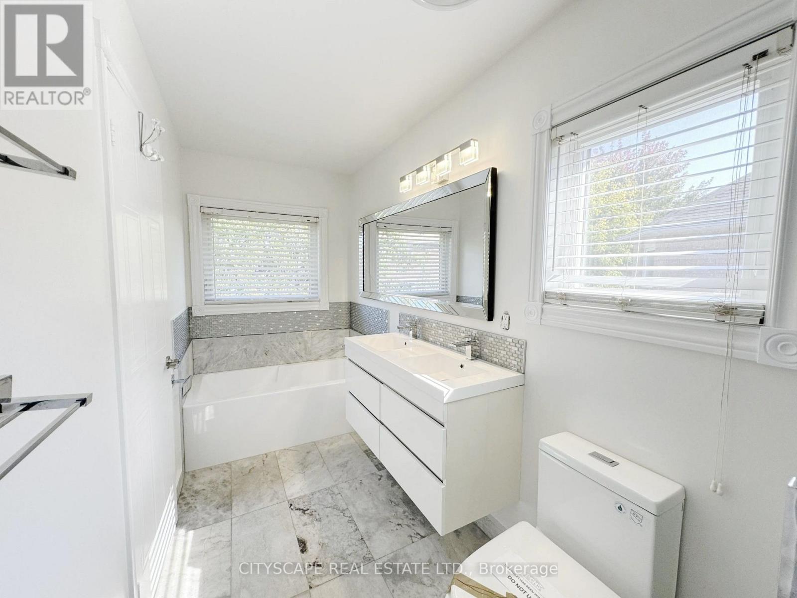 5615 Whitehorn Avenue Property Photo 23