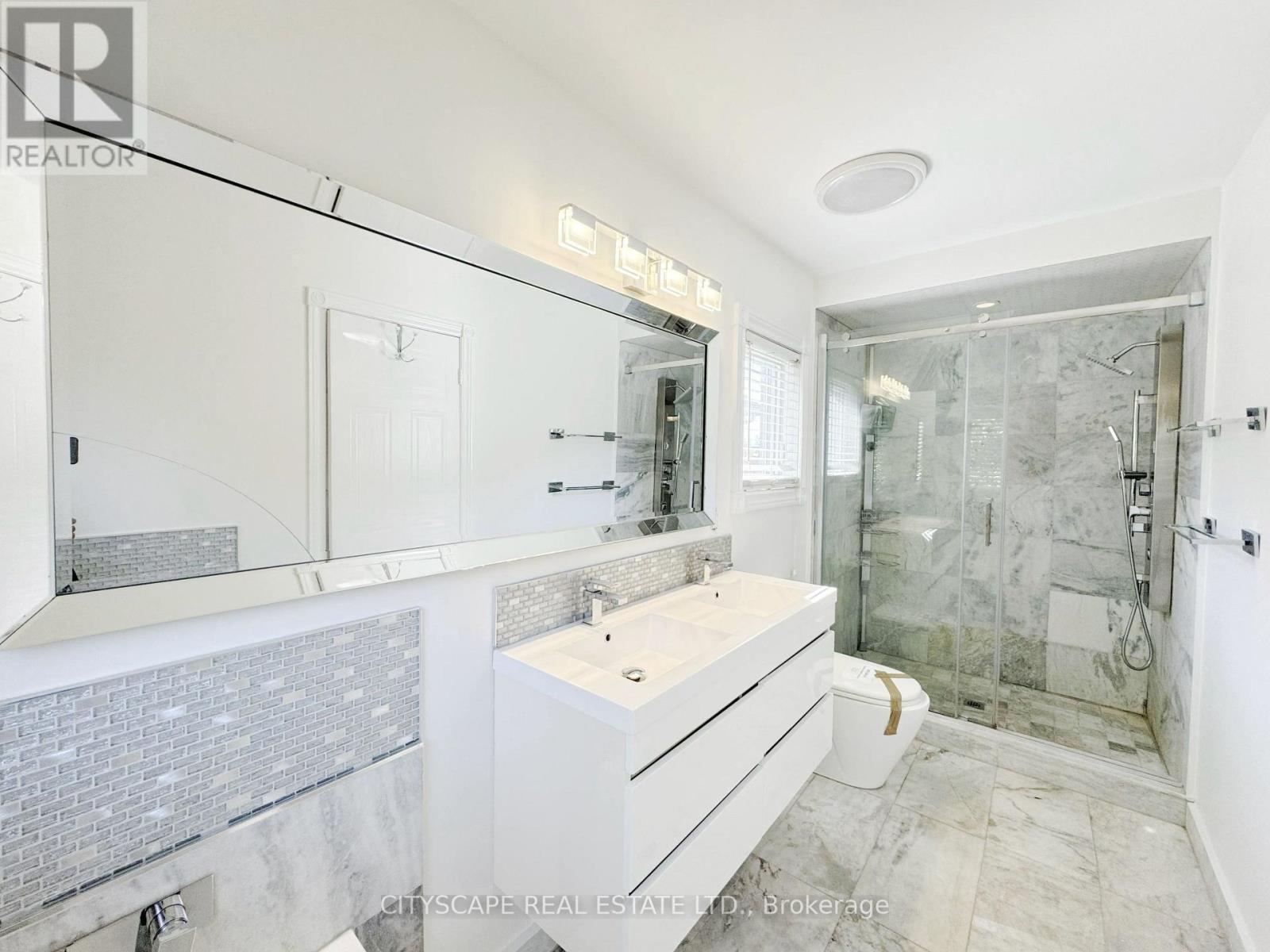5615 Whitehorn Avenue Property Photo 24