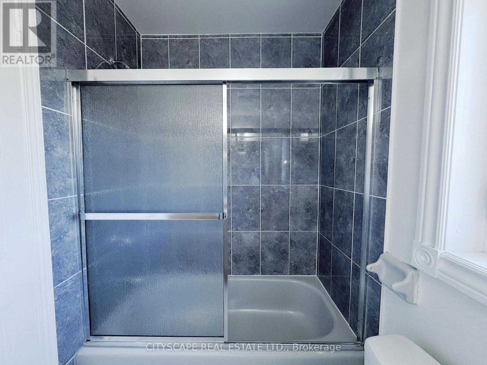 5615 Whitehorn Avenue Property Photo 29