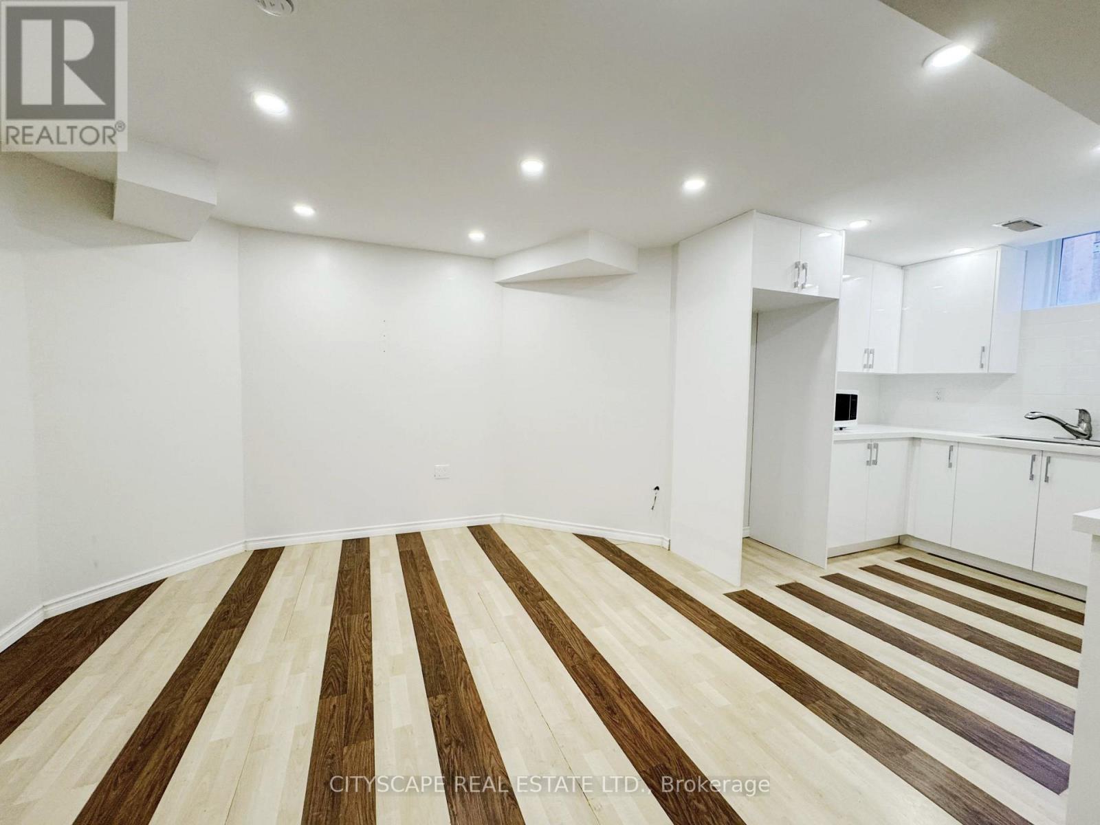 5615 Whitehorn Avenue Property Photo 41