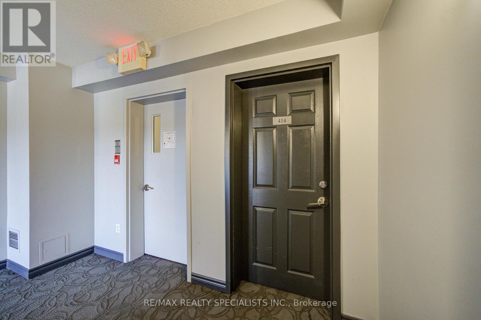 414 - 1483 Maple Avenue Property Photo 3
