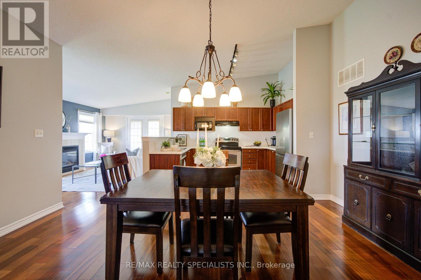 414 - 1483 Maple Avenue Property Photo 7