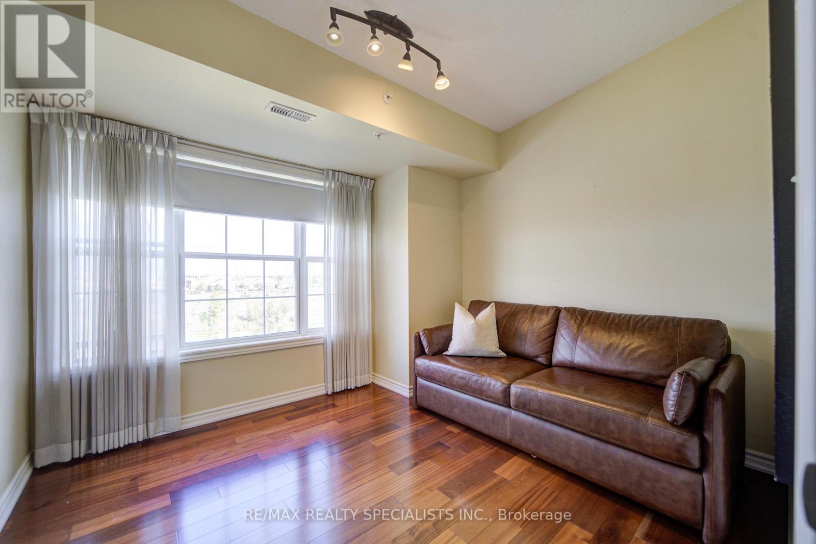 414 - 1483 Maple Avenue Property Photo 19