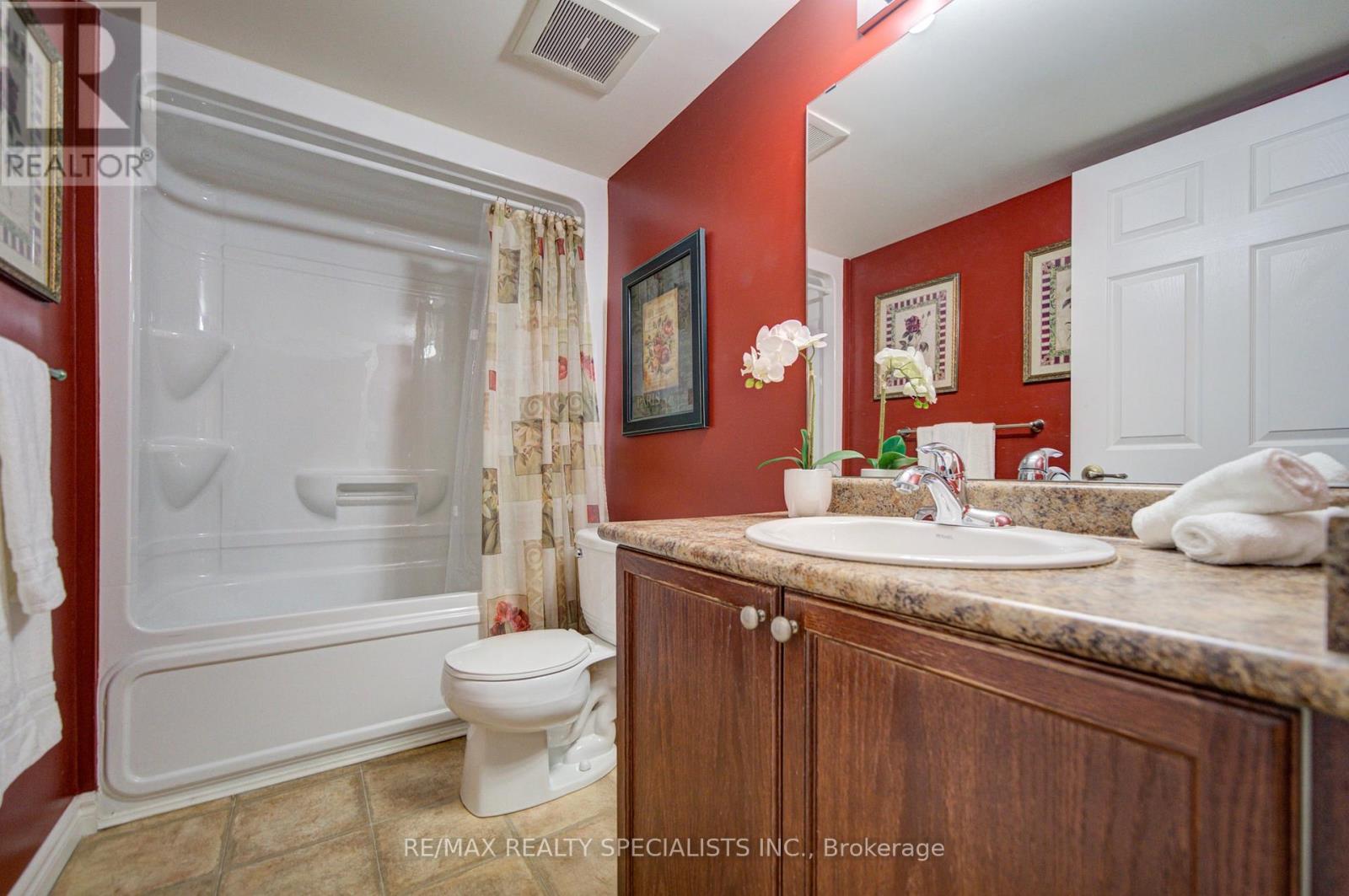 414 - 1483 Maple Avenue Property Photo 20