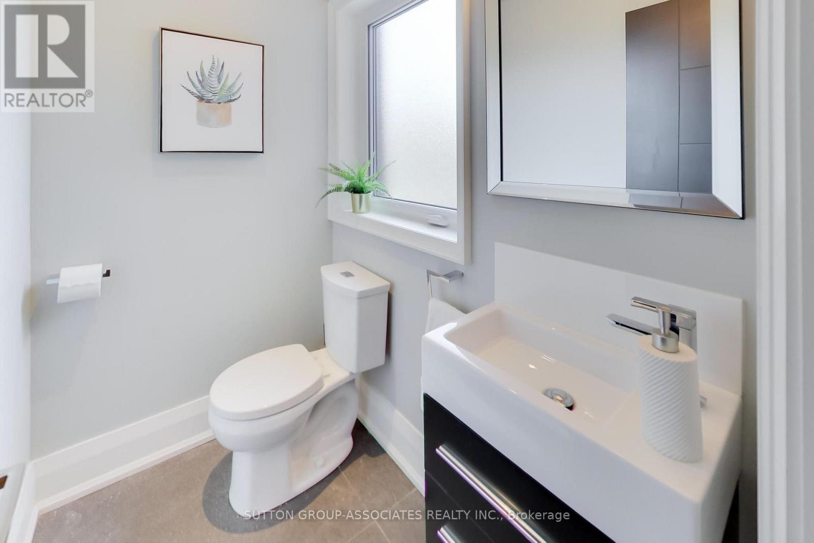 191 Rosemount Avenue Property Photo 12
