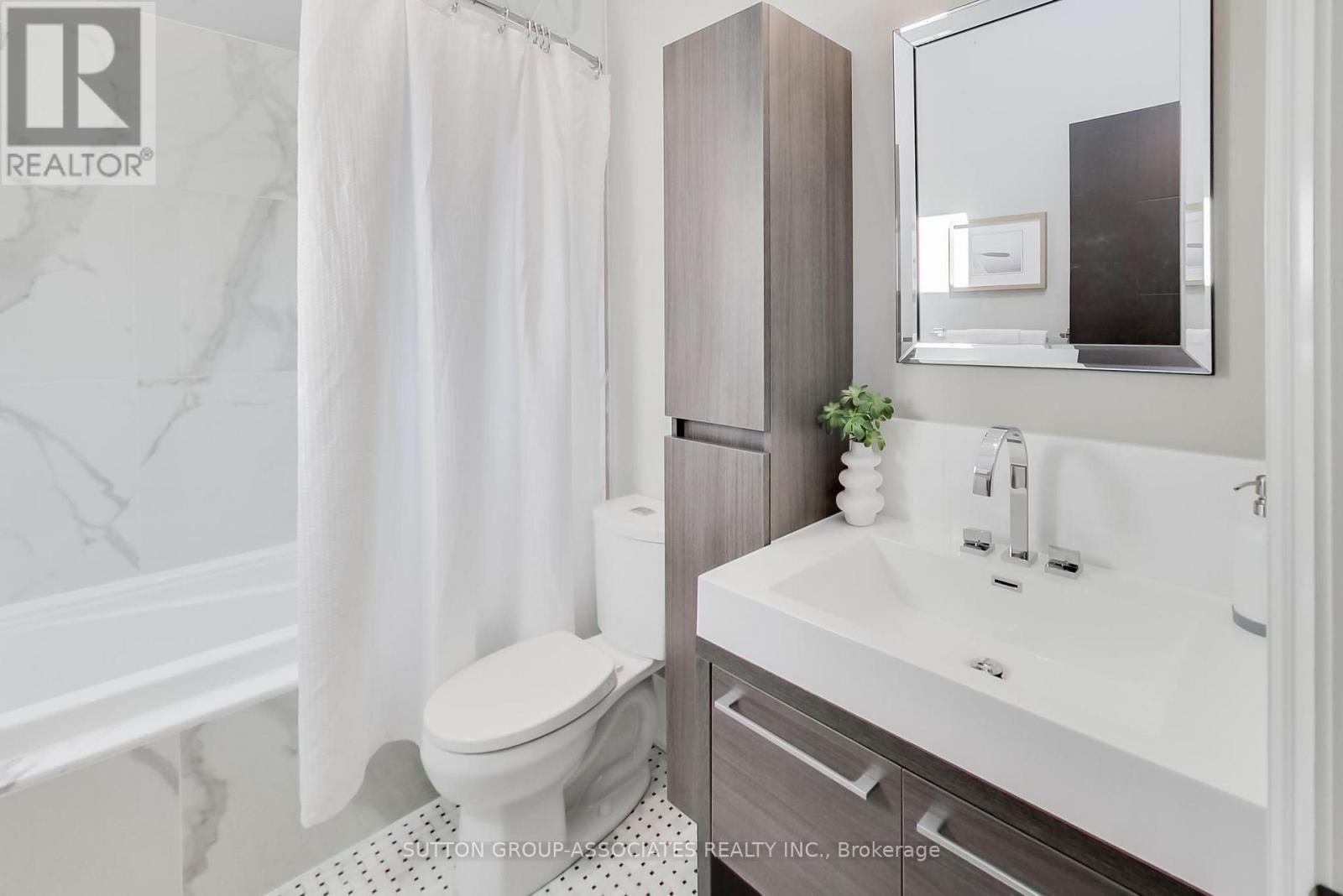 191 Rosemount Avenue Property Photo 23