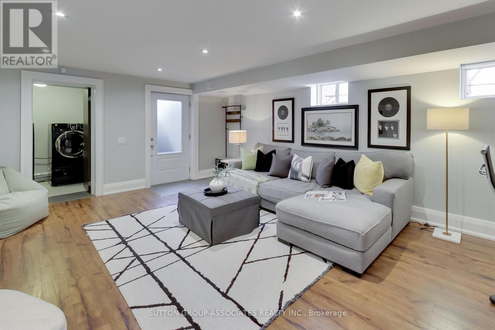 191 Rosemount Avenue Property Photo 31