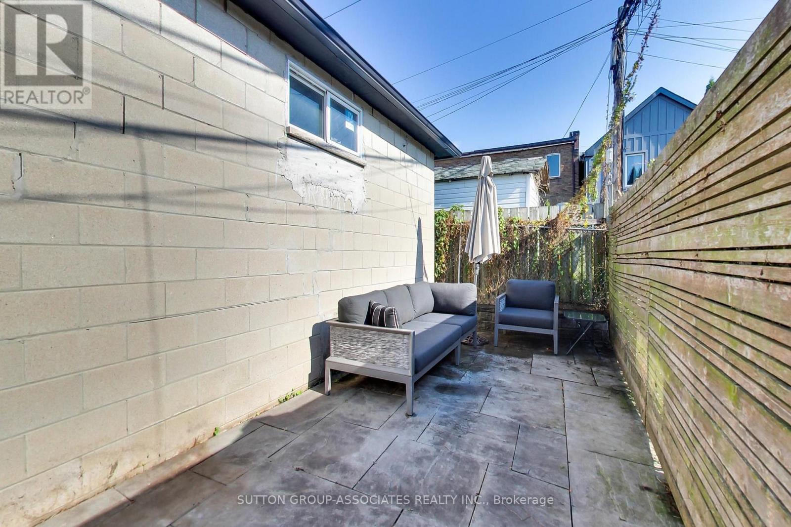 191 Rosemount Avenue Property Photo 42