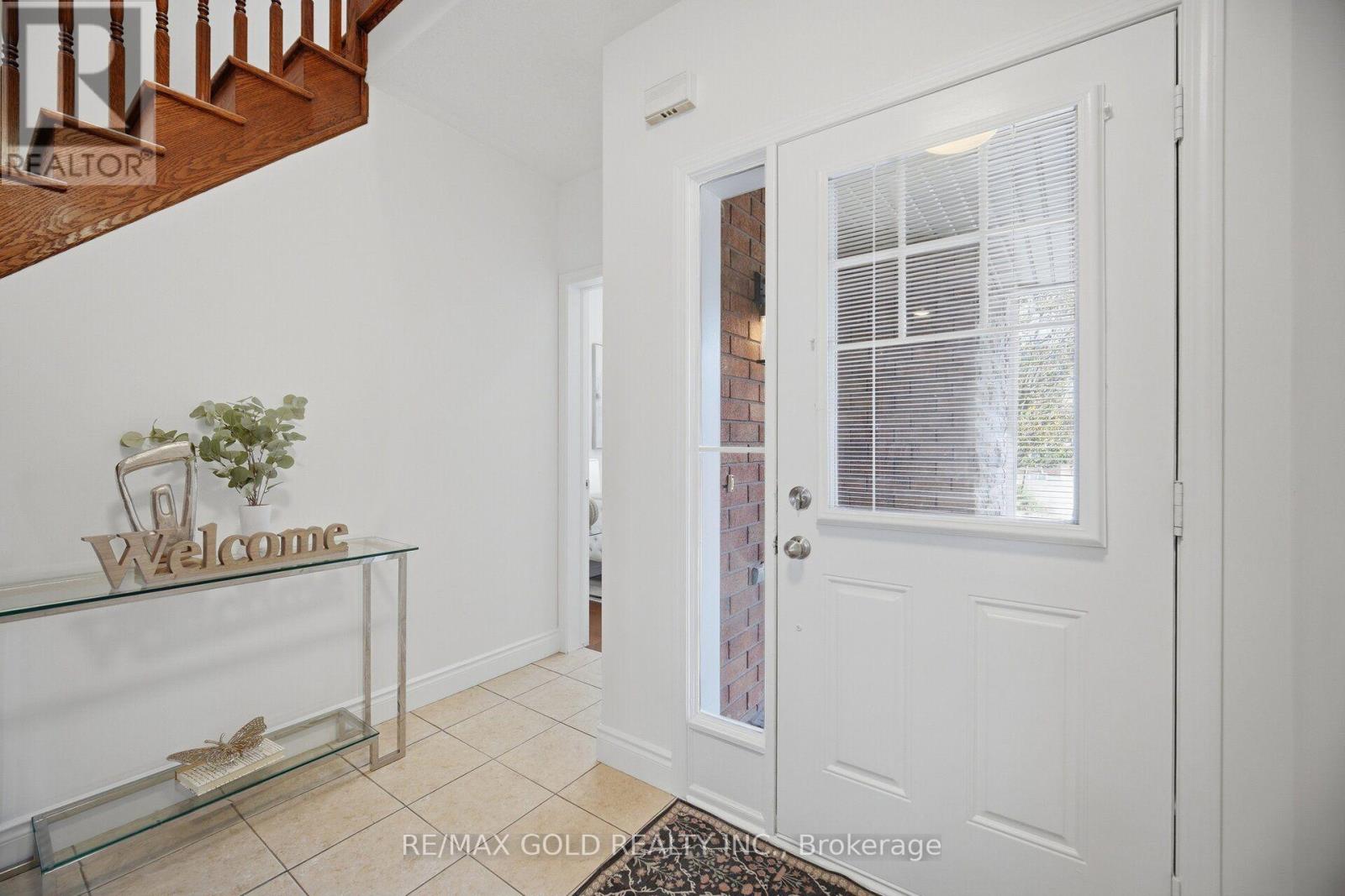 45 Biddens Square Property Photo 5