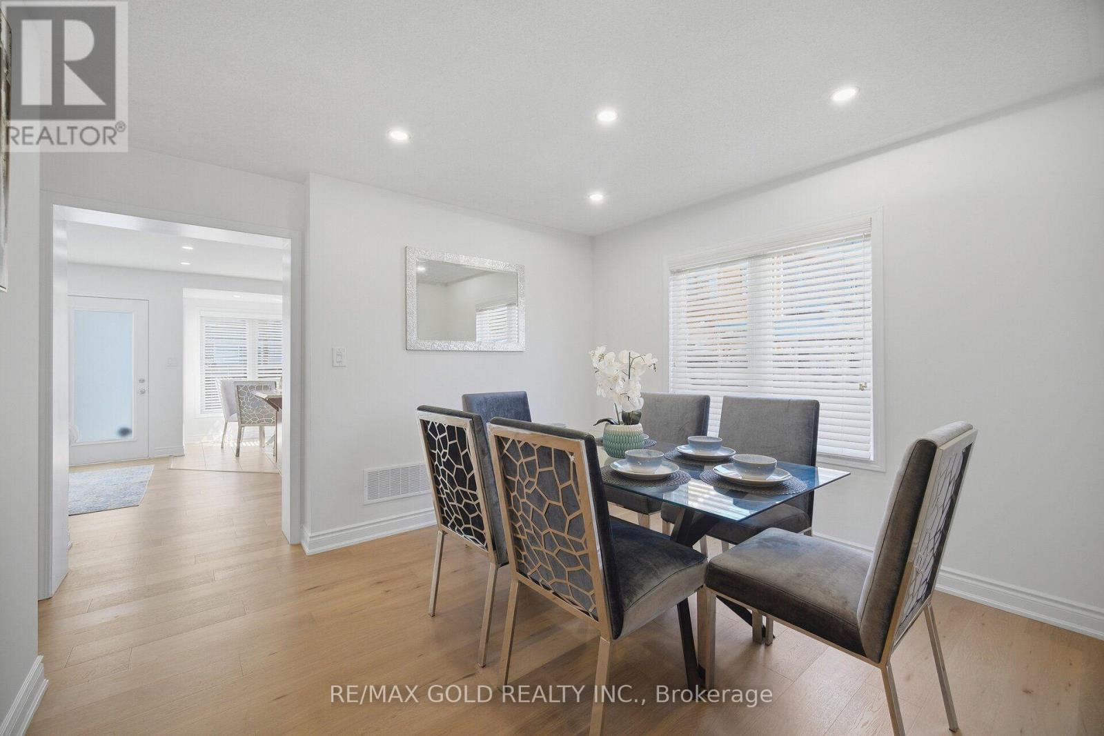 45 Biddens Square Property Photo 9