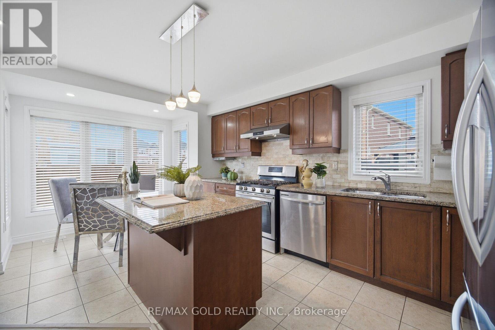 45 Biddens Square Property Photo 12