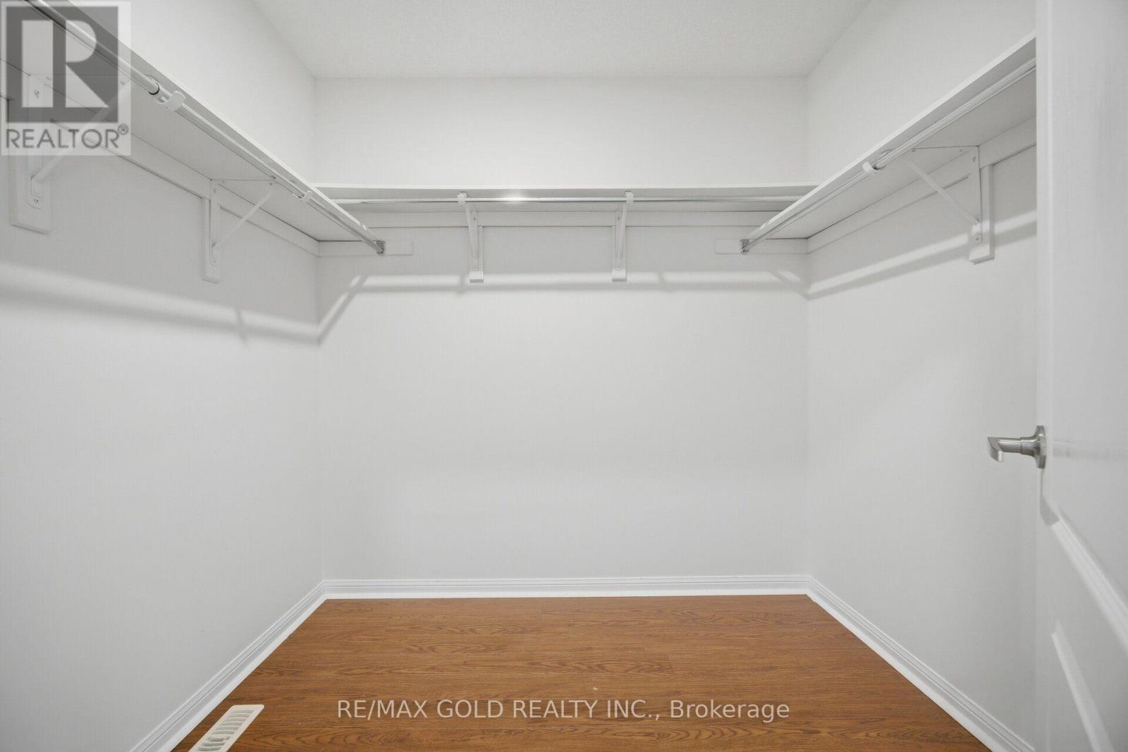 45 Biddens Square Property Photo 27