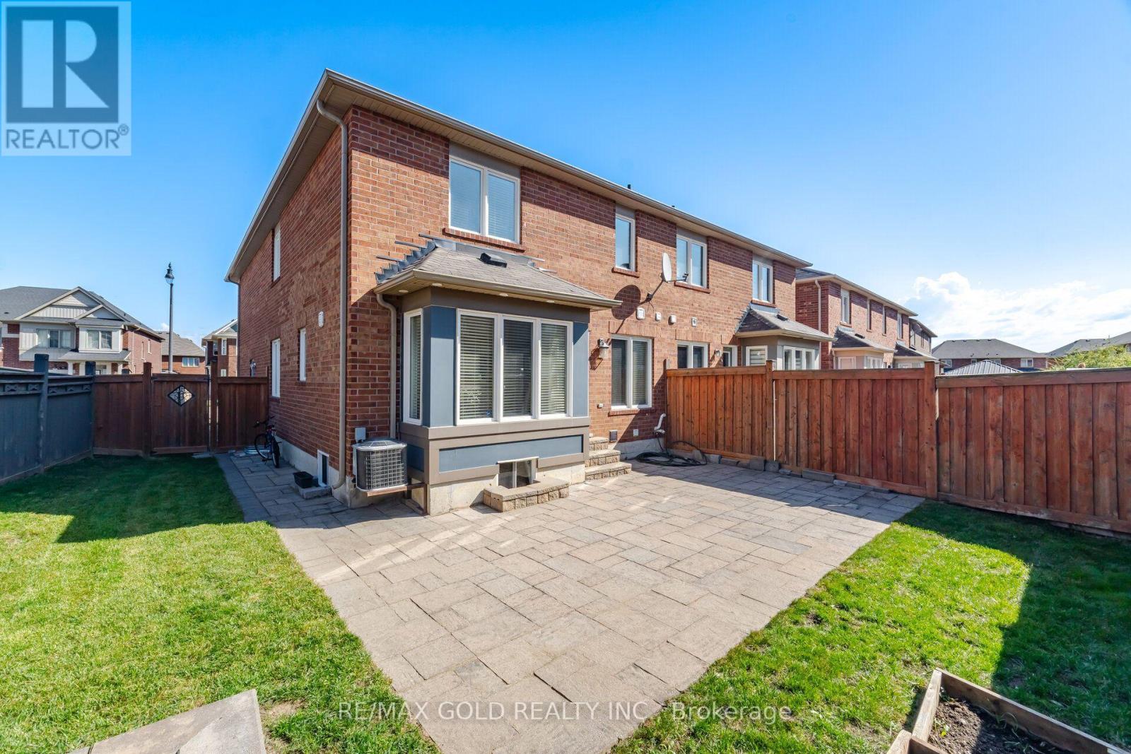 45 Biddens Square Property Photo 48