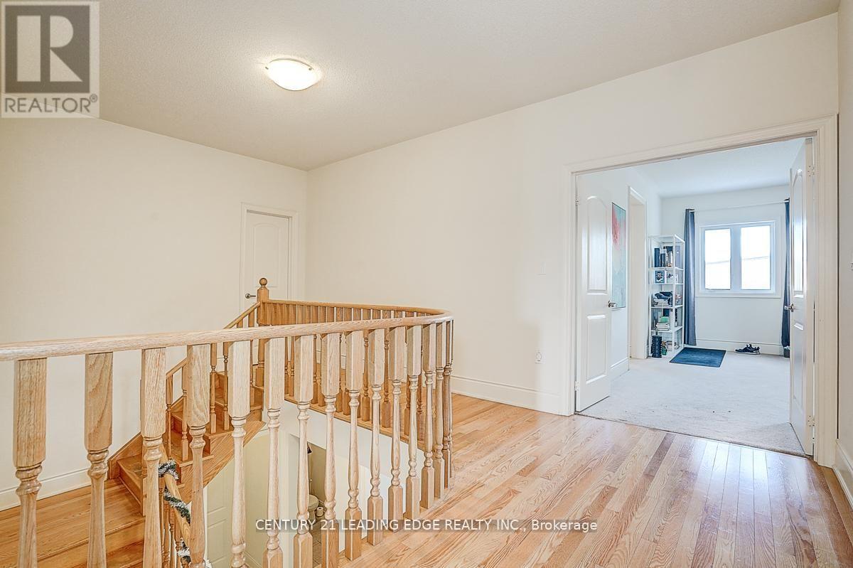 455 Threshing Mill Boulevard Property Photo 33