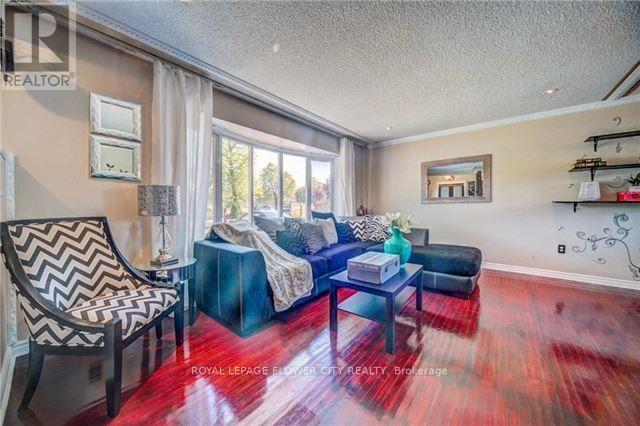 20 Dorward Drive Property Photo 3