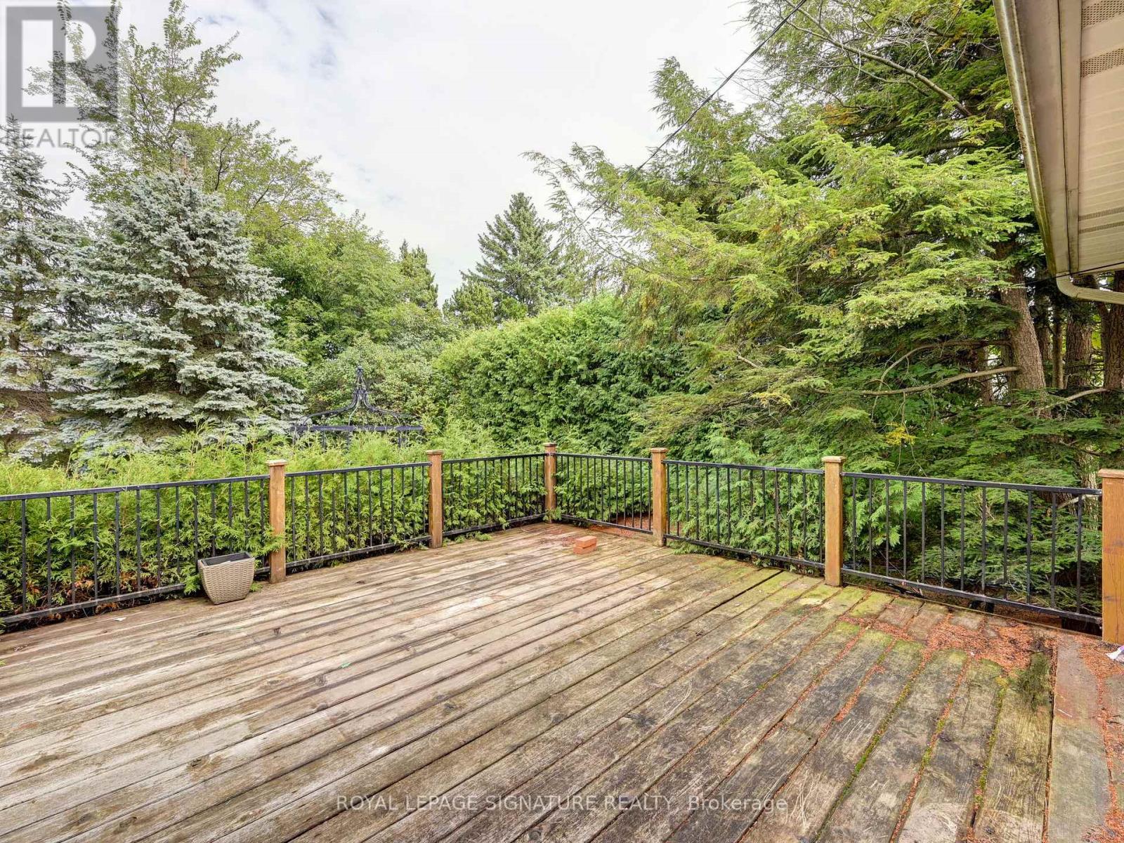 251 Third Line Property Photo 39
