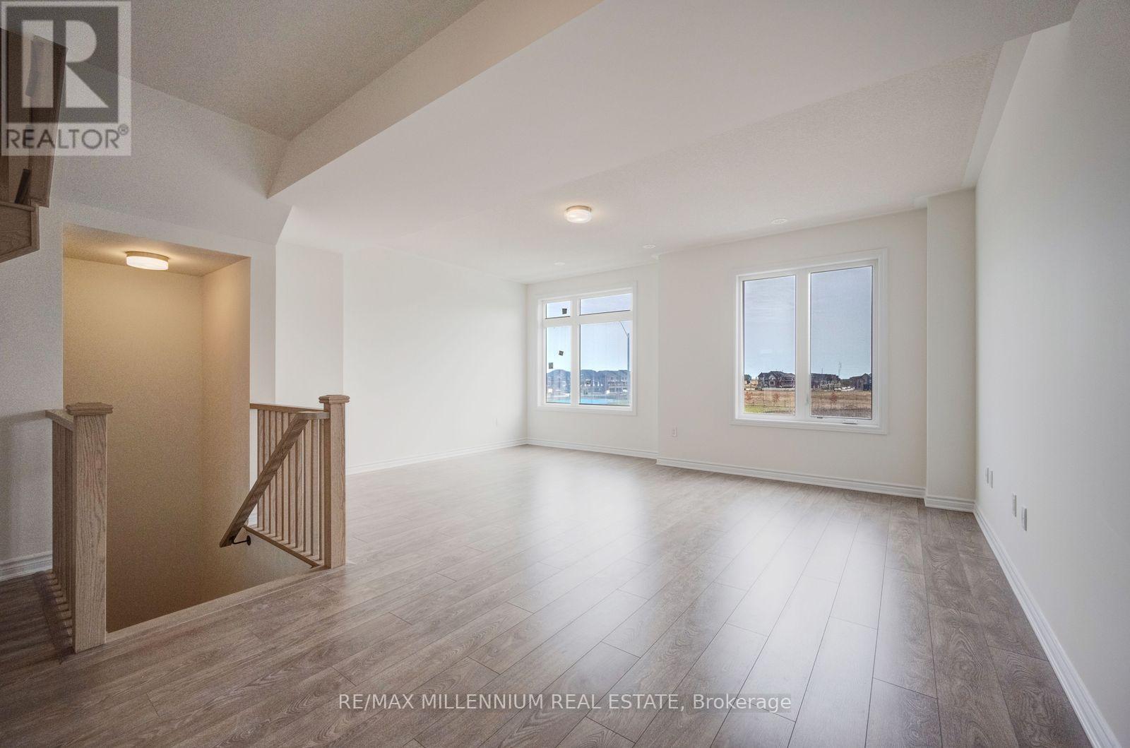 78 Fieldfare Road Property Photo 2