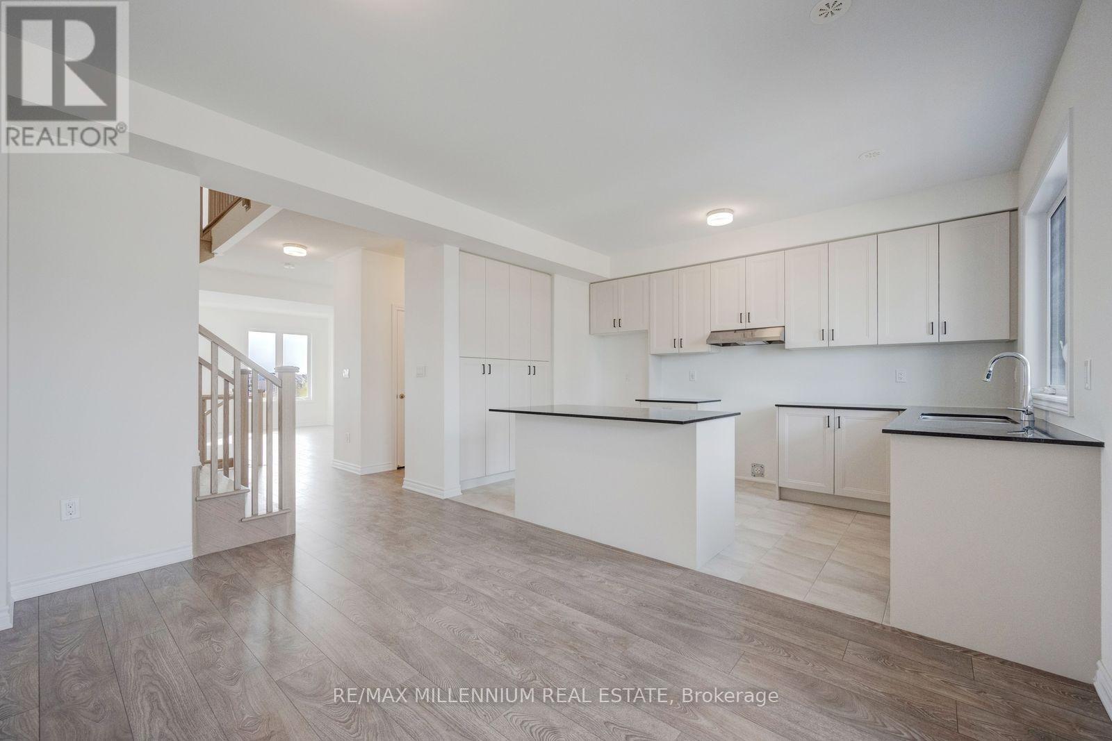 78 Fieldfare Road Property Photo 8