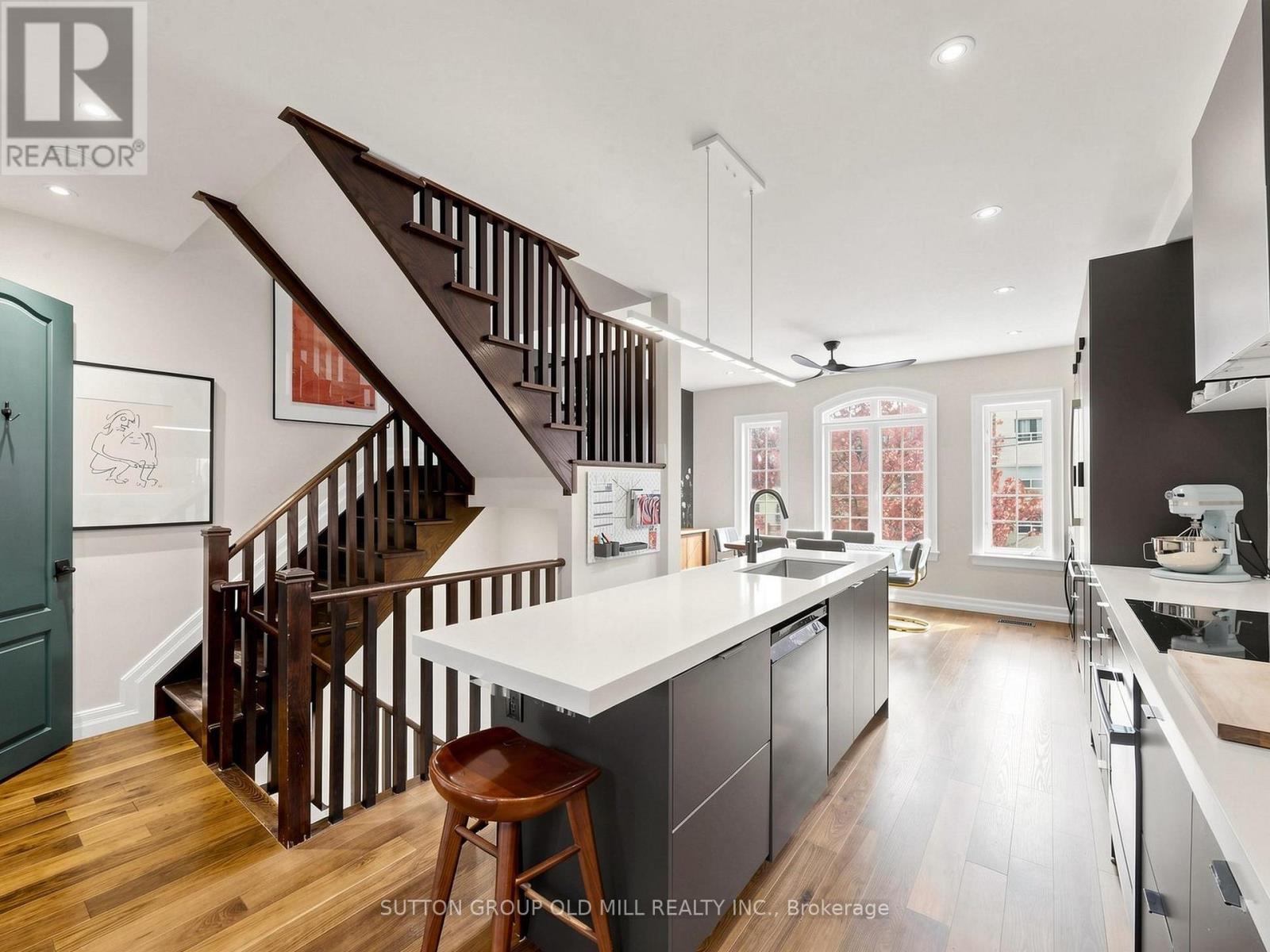 42 Bell Manor Drive Property Photo 8