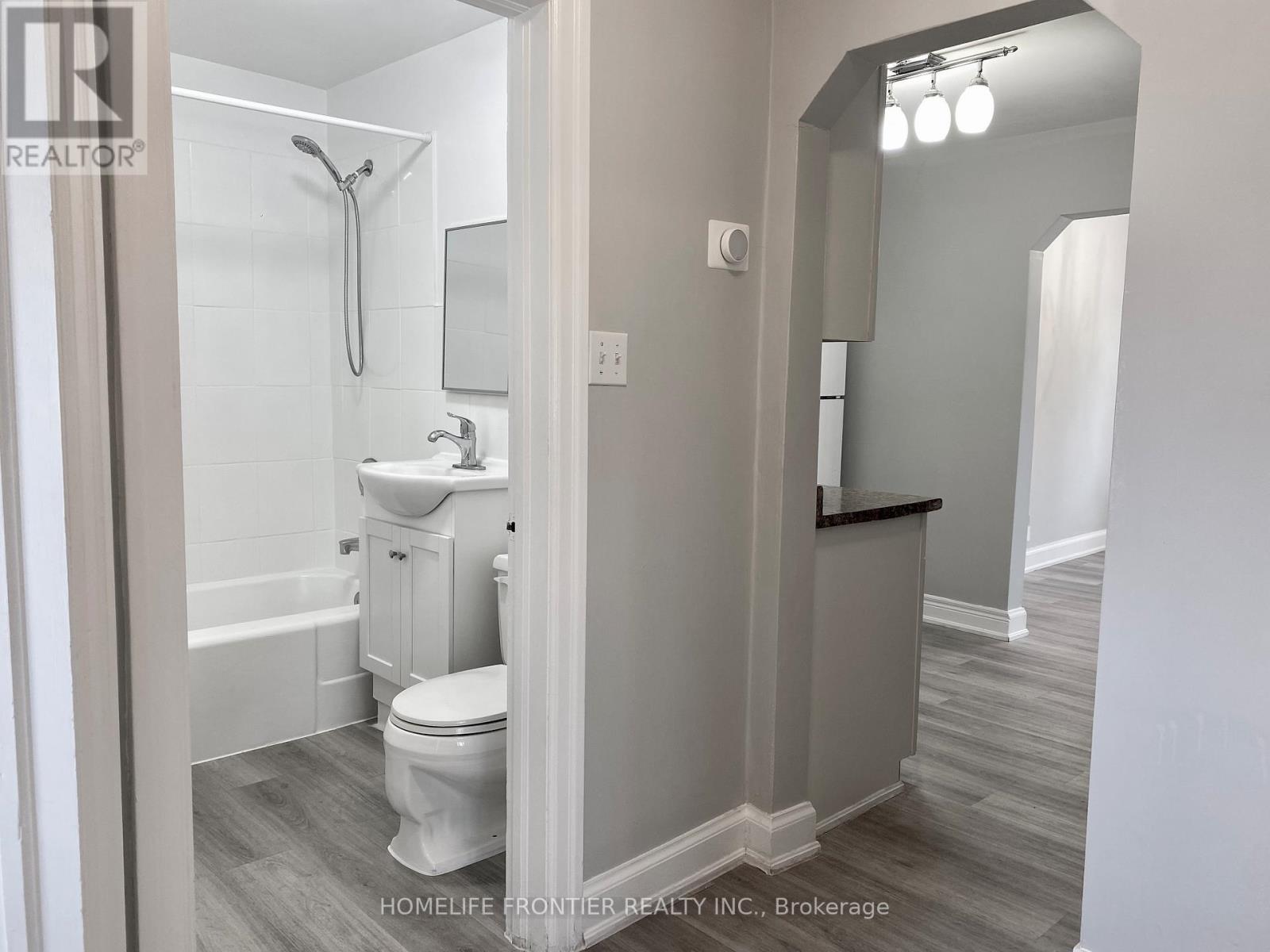 Main - 63 Lockerbie Avenue Property Photo 14