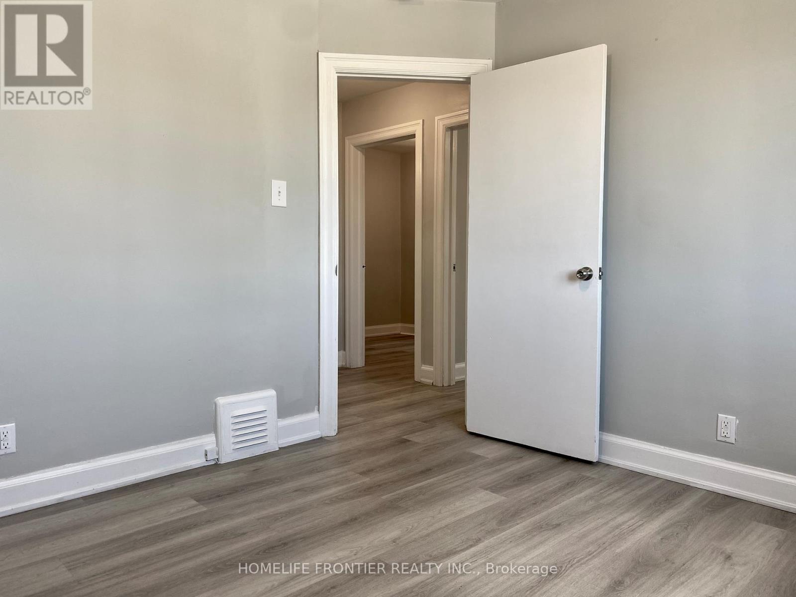 Main - 63 Lockerbie Avenue Property Photo 21