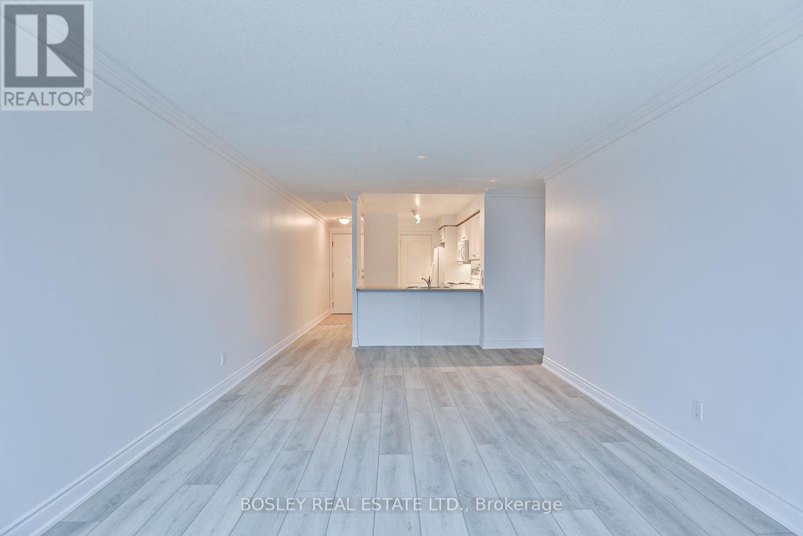 1512 - 2111 Lake Shore Boulevard W Property Photo 8