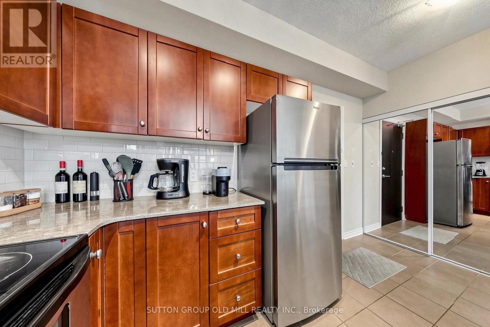 3109 - 3504 Hurontario Street Property Photo 13