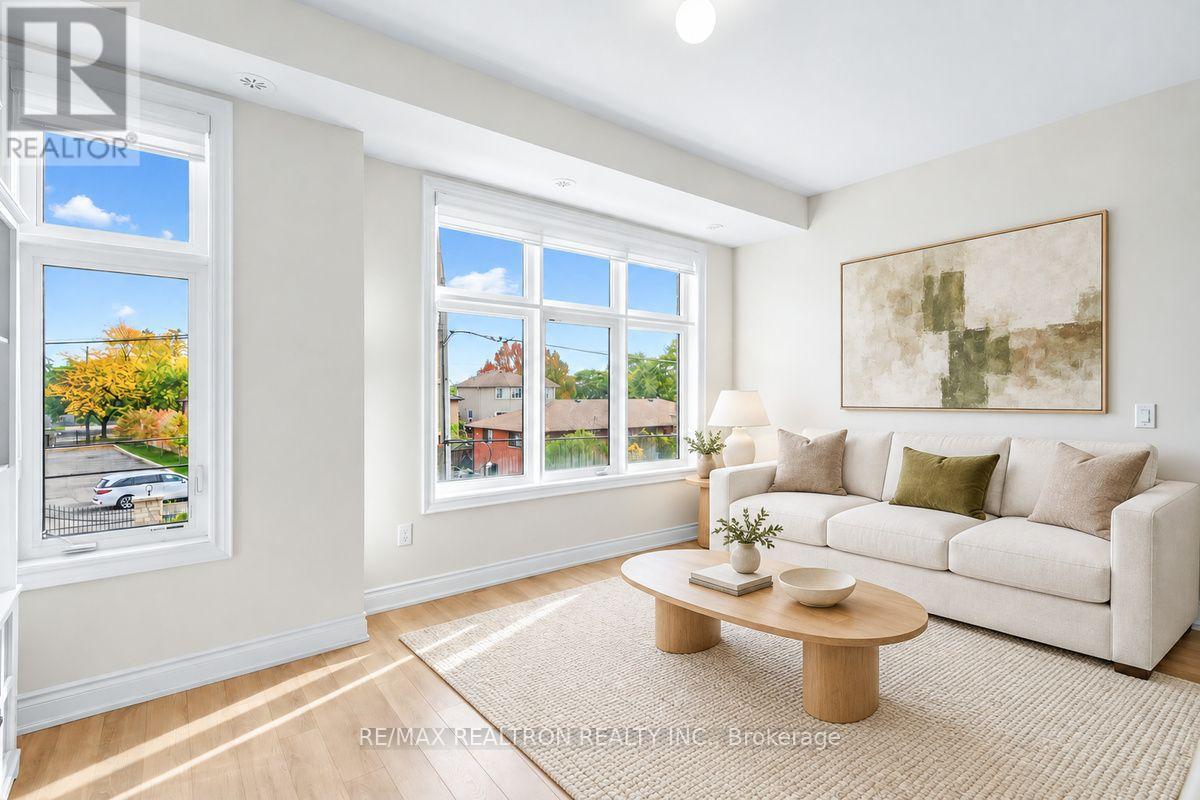 2 - 2a Muir Avenue Property Photo 6