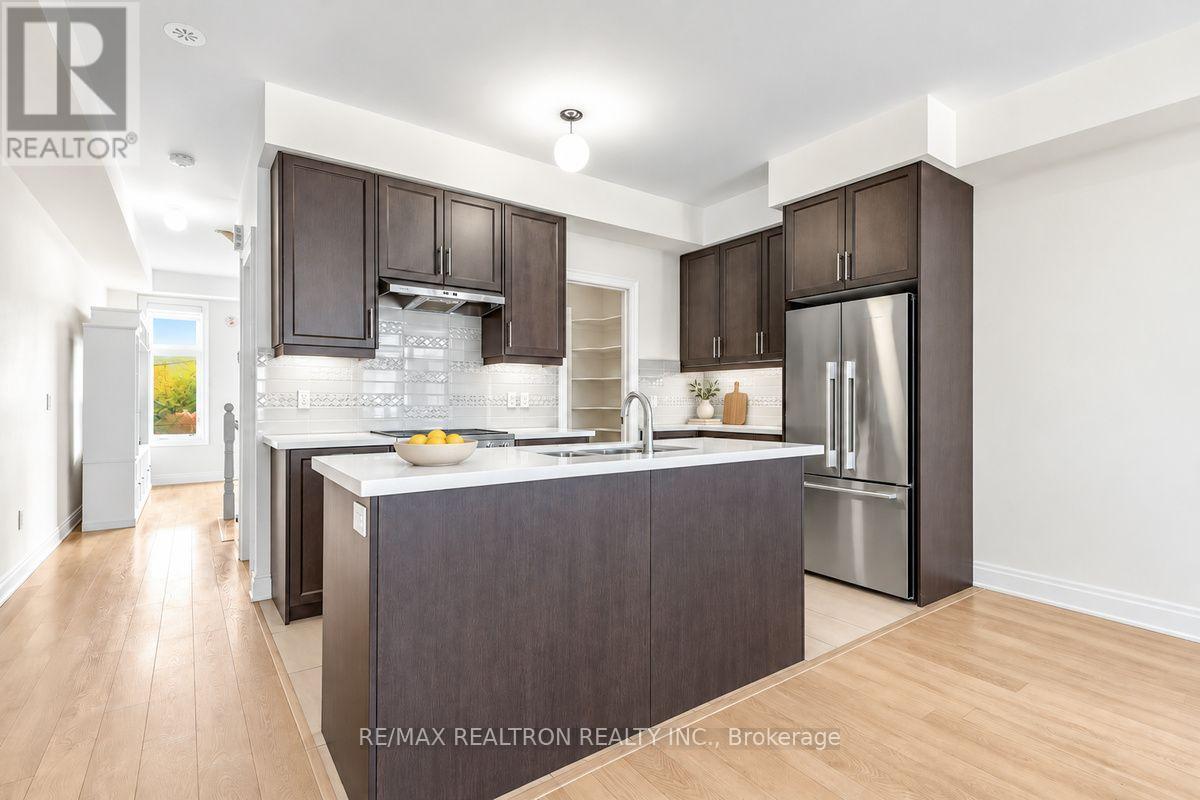 2 - 2a Muir Avenue Property Photo 20